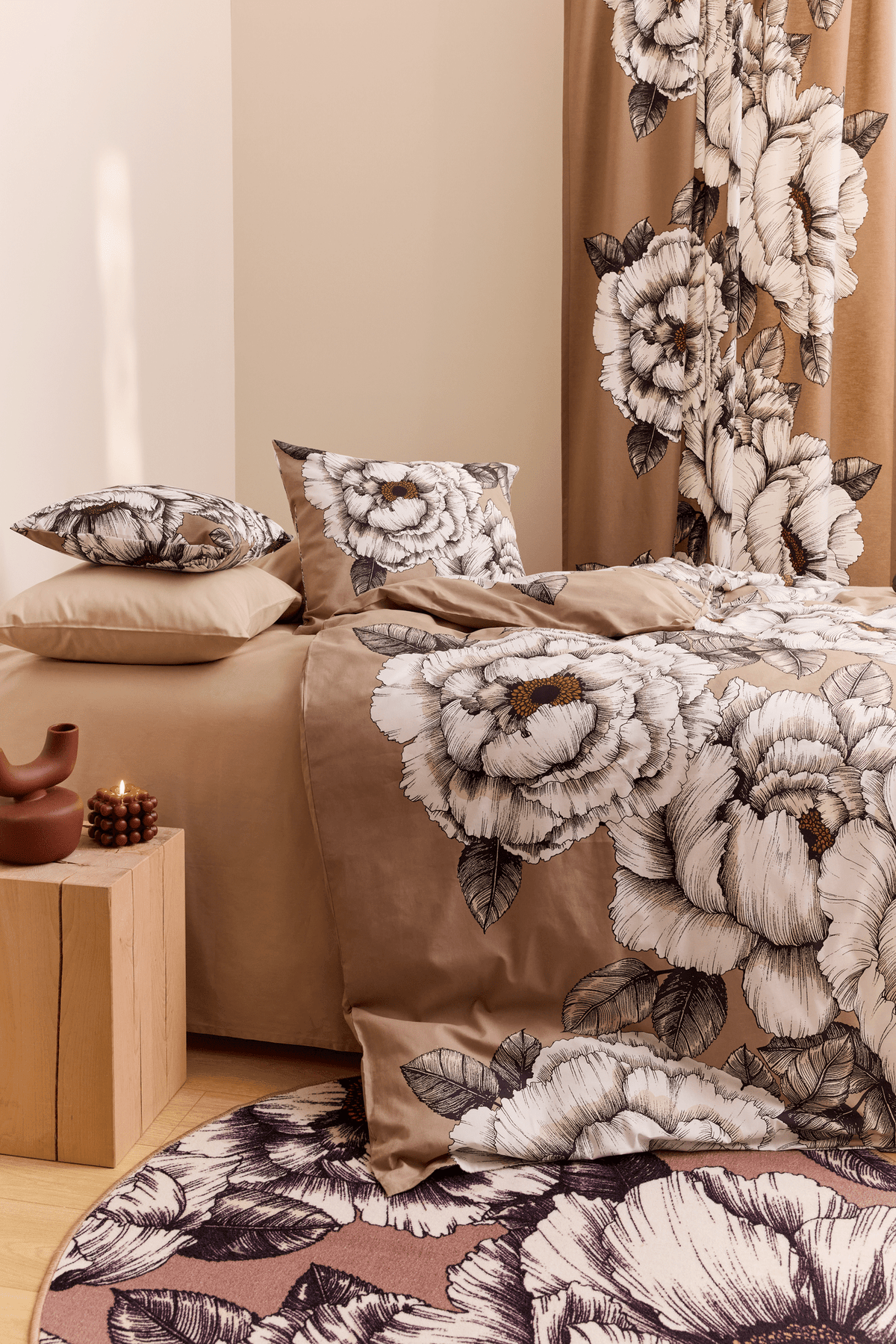 23310-110951-1102CU_2; Vallila Alma-verho Mokka / 140x250 cm
