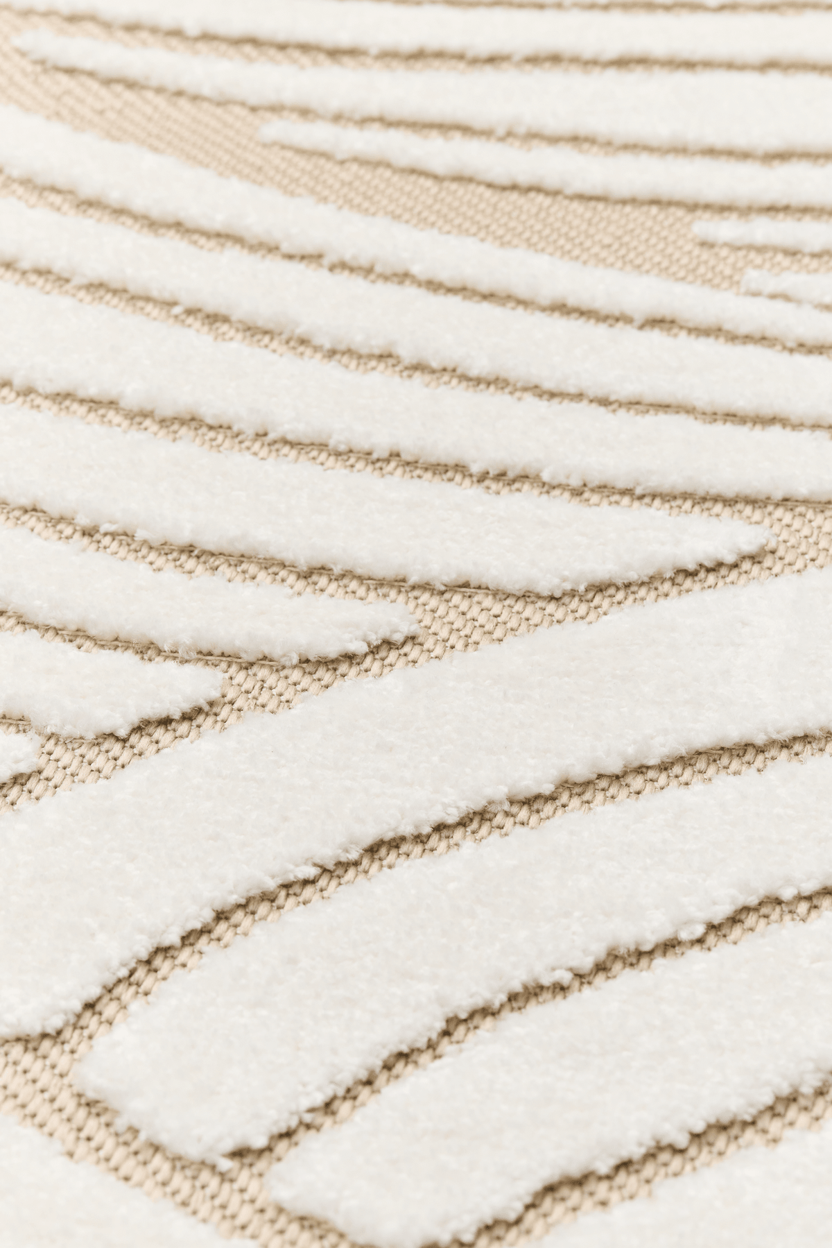109263-1001_1; 109262-1001_1; Vallila Aallokko-matto Beige-valkoinen / 160x230 cm 