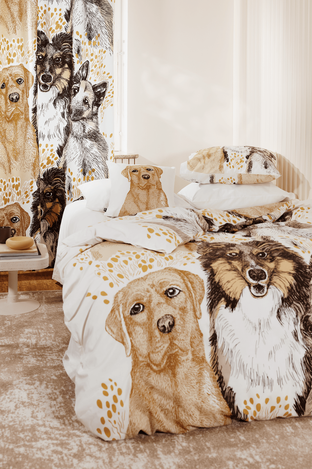 108823-1000_1; Vallila Ystävykset-verho Beige / 140x250 cm 